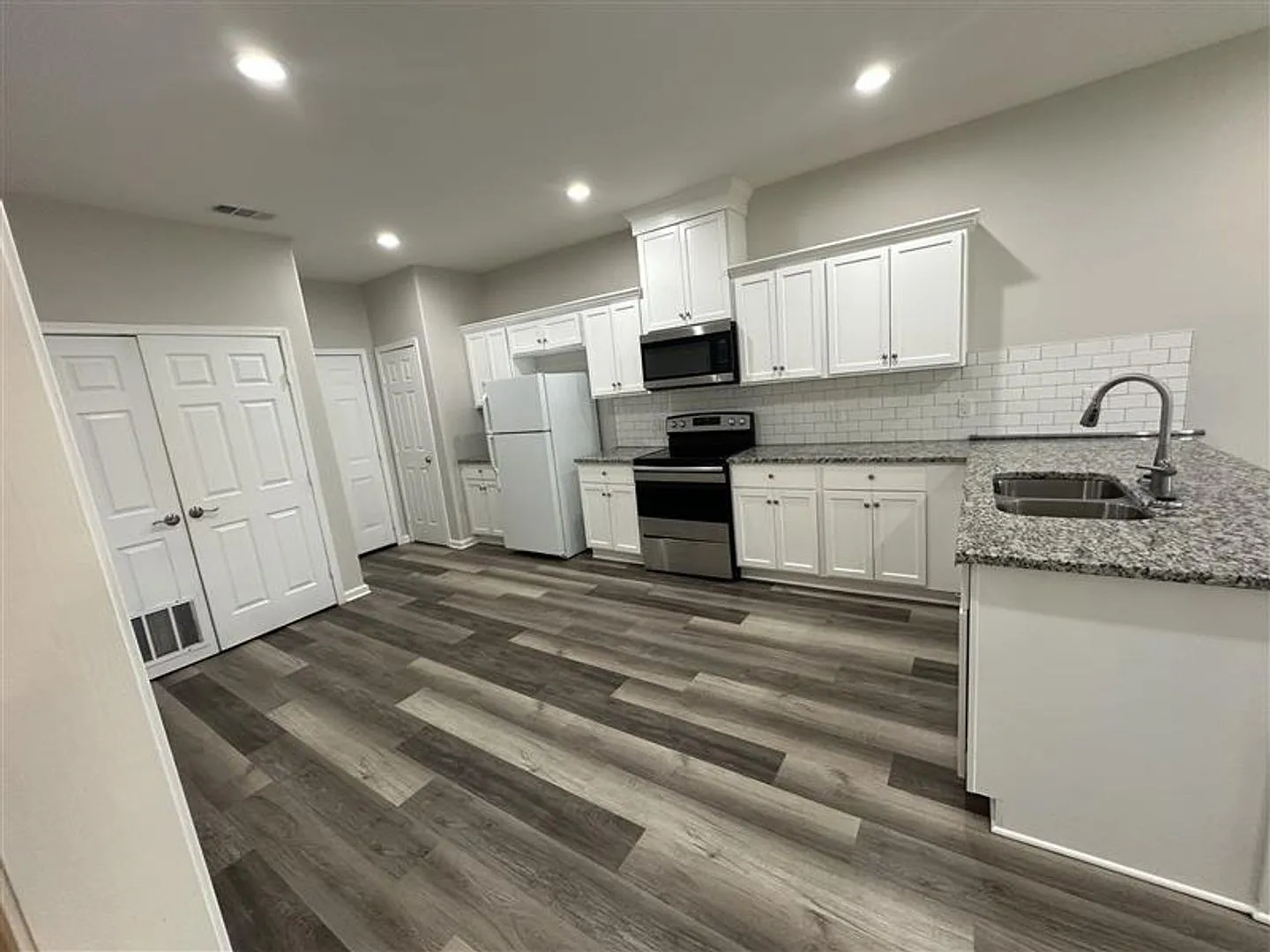 10025 Hwy 64 E #1 — Photo 3