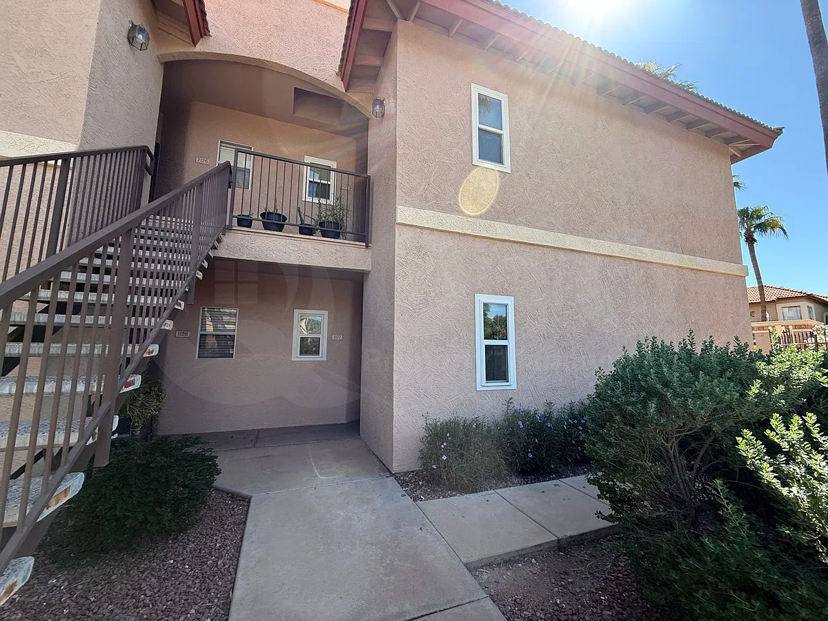 10410 N Cave Creek Rd — Photo 2