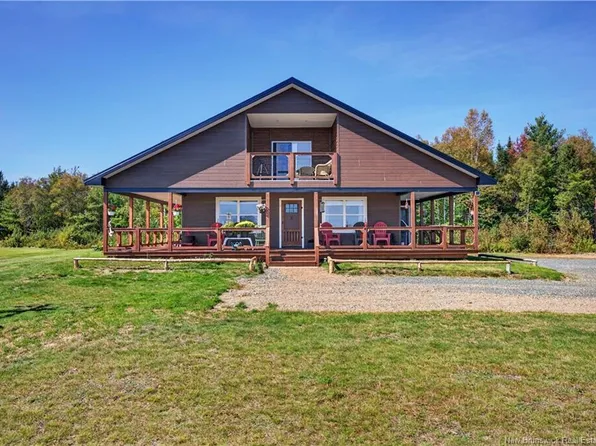 270 Oak Point Rd, Alnwick, NB E1V 7K5