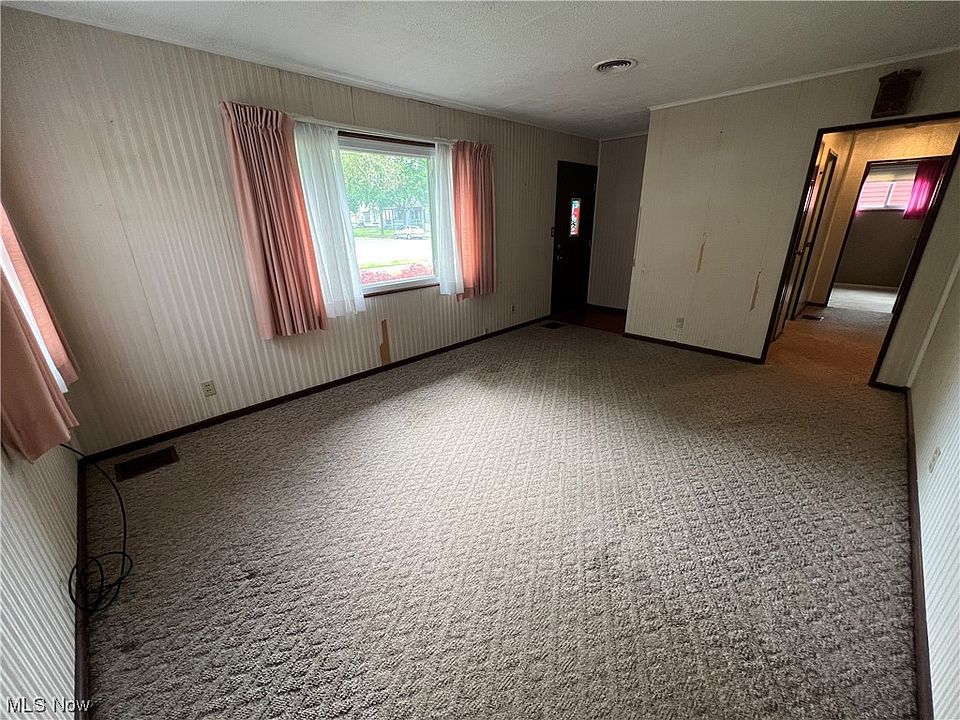 127 N Crater Ave, Dover, OH 44622 Zillow