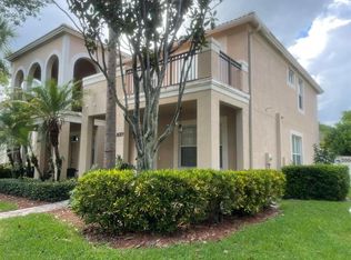 8029 Murano Cir, Palm Beach Gardens, FL 33418