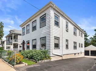 175 School St, Watertown, MA 02472