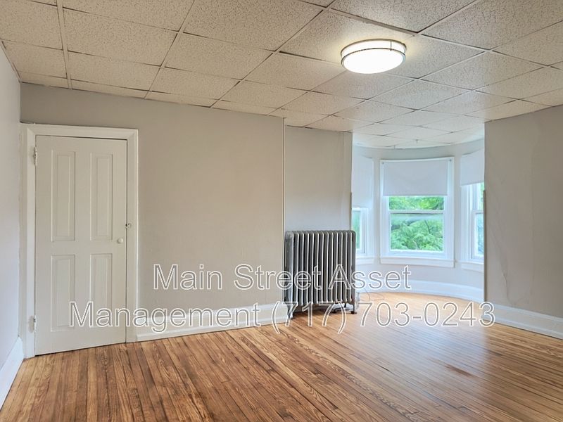 1st image of 59 King St APT 3