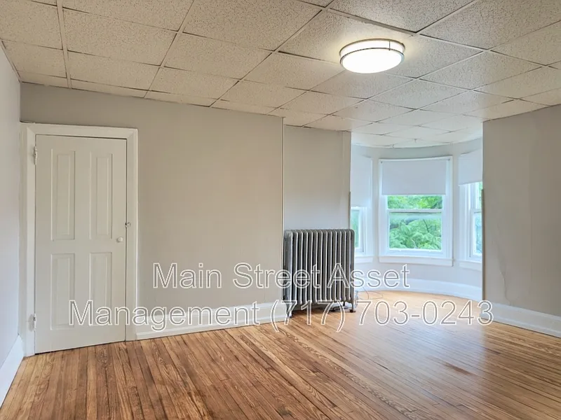 59 King St #3