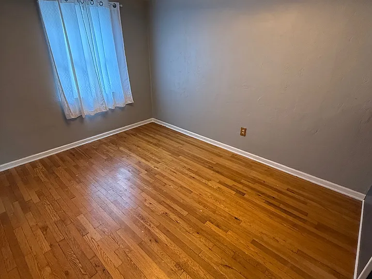 11831 Joan Dr — Photo 9
