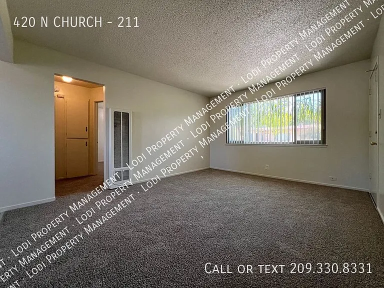 420 N Church St #211 — Photo 6
