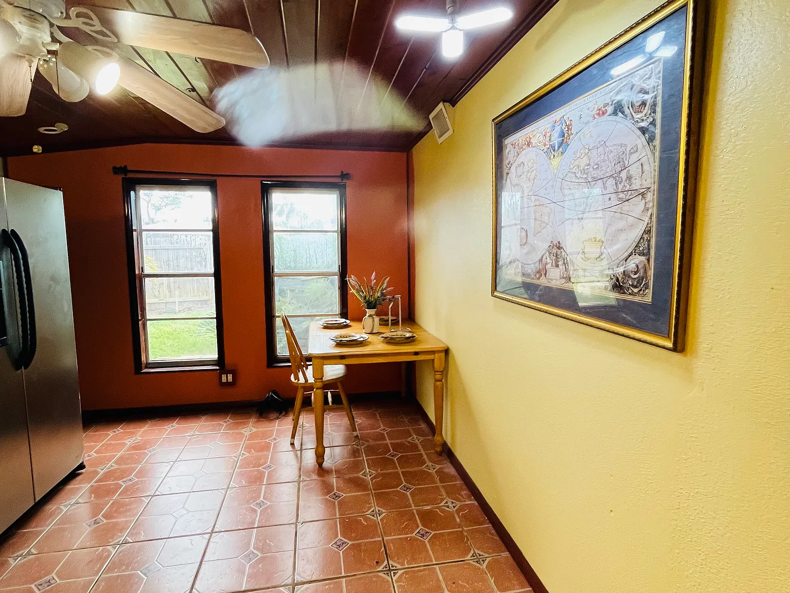 Studio, $1,200 — Photo 2