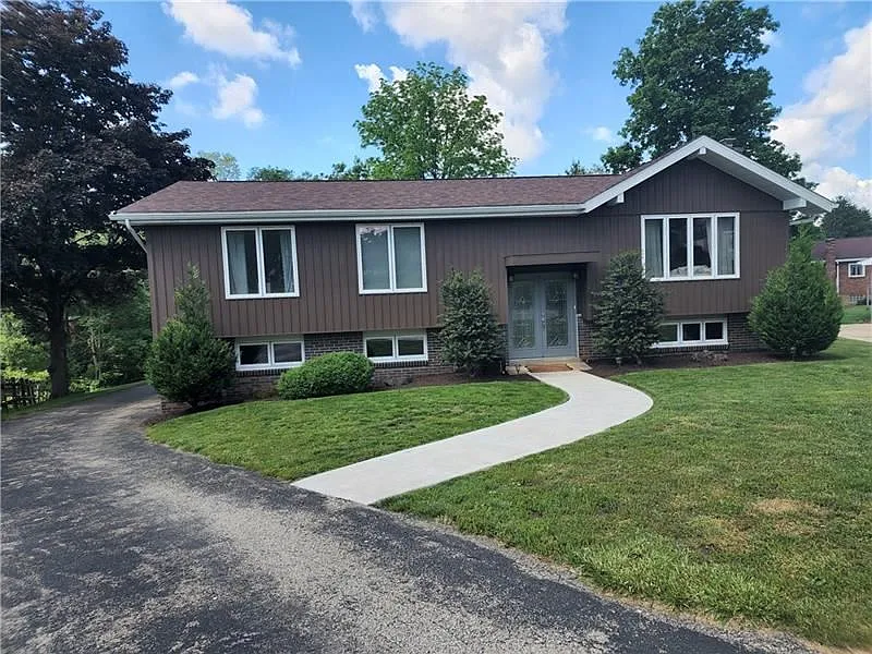4428 Marywood Dr photo 1