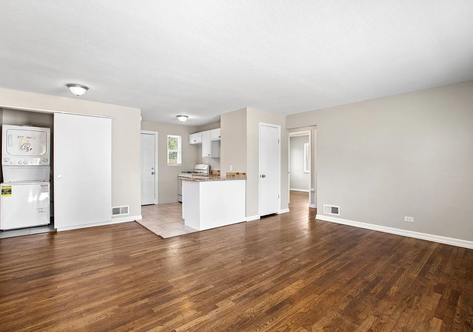 Xenia Apartments, LLC — Photo 4