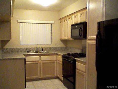 3rd image of 240 W Verdugo Ave APT C