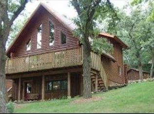 265 Melody Ln, Carpentersville, IL 60110