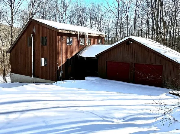 16 Dublin Terrace, Mansfield, NY 14731