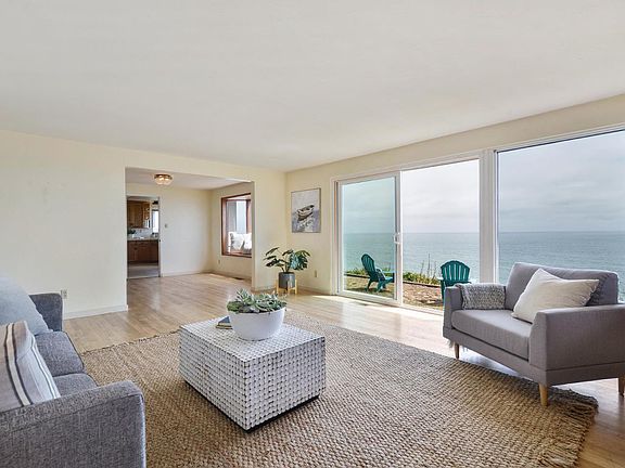 3rd image of 181 Seacliff Dr #A
