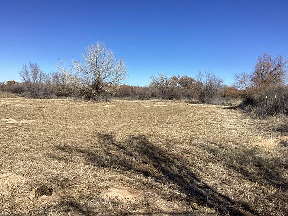 3rd image of Trujillo Rd