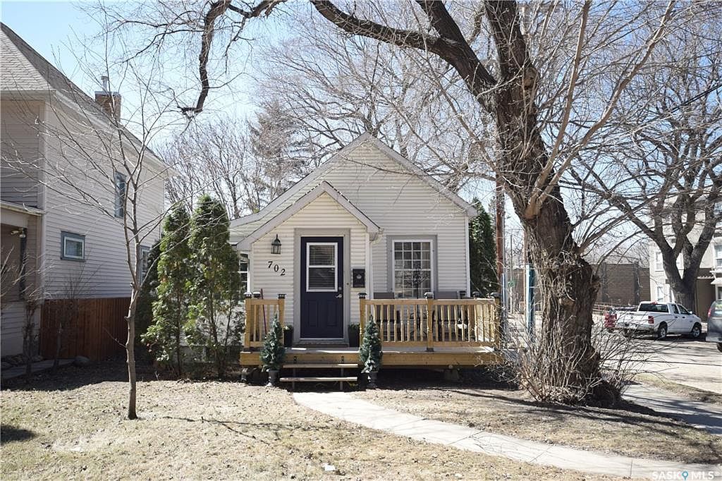702 McPherson Ave, Saskatoon, SK S7N 0X8 Zillow