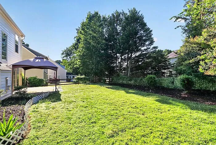 14922 Edindale Dr — Photo 30