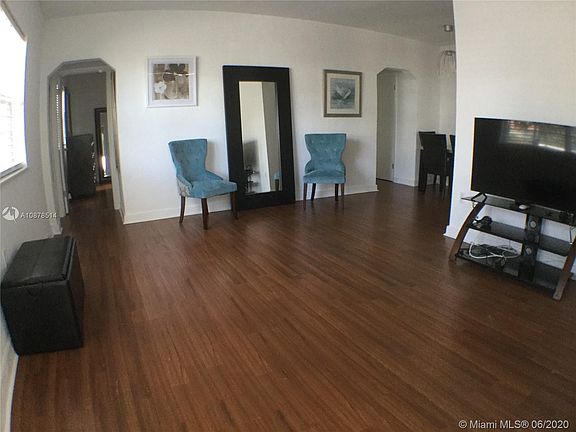 5th image of 7510 Carlyle Ave APT 1