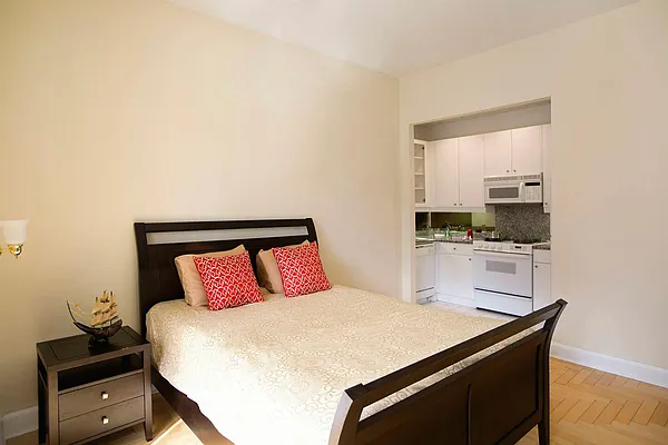 Sold by Keller Williams NYC | media 23