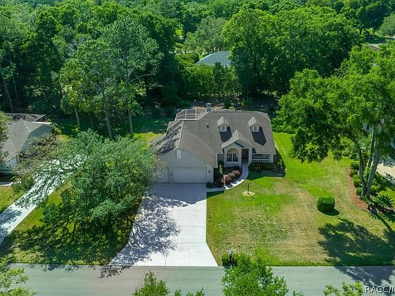 4th image of 9660 SW 196th Avenue Rd