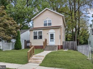 242 S Maple St, Woodbury, NJ 08096