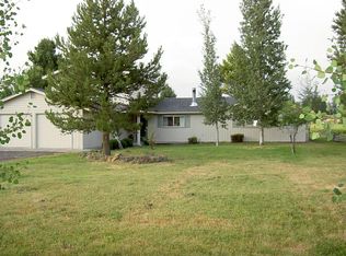 55701 Big River Dr, Bend, OR 97707