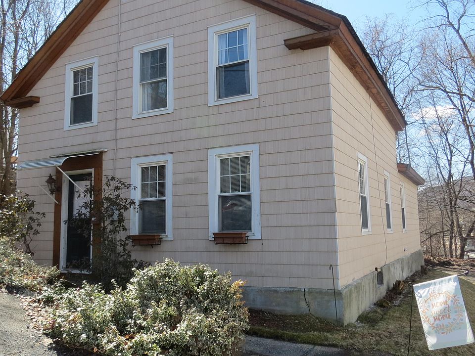 2nd image of 36 Prospect St