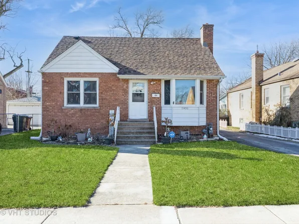 18456 Cowing Ct, Homewood, IL 60430