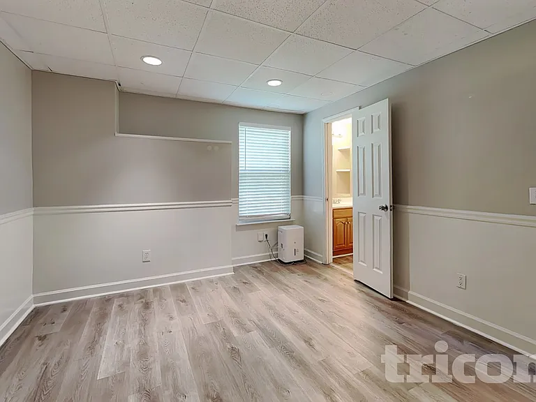 6316 Wellington Ct — Photo 15