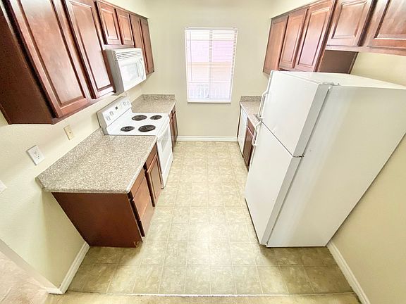 4th image of 5405 Indian River Dr Building 390-333