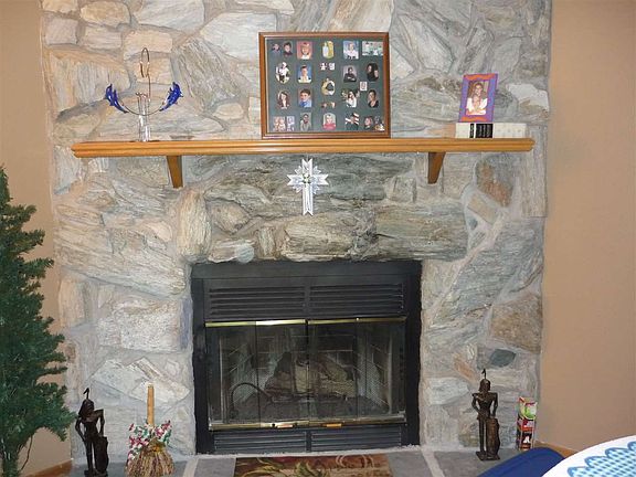 4th image of 8218 Eddington Dr