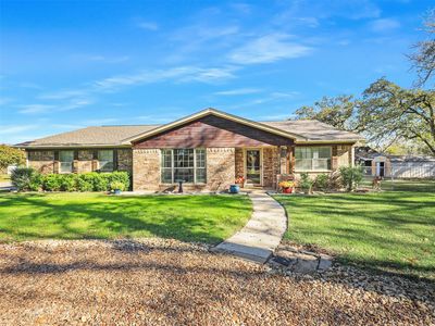 305 Dena Ln, Aubrey, TX, 76227