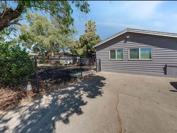 10401 Buena Plaza Cir, Rancho Cordova, CA 95670