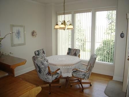 Breakfast Room