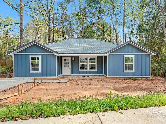 3rd image of 338 Ridgewood Dr