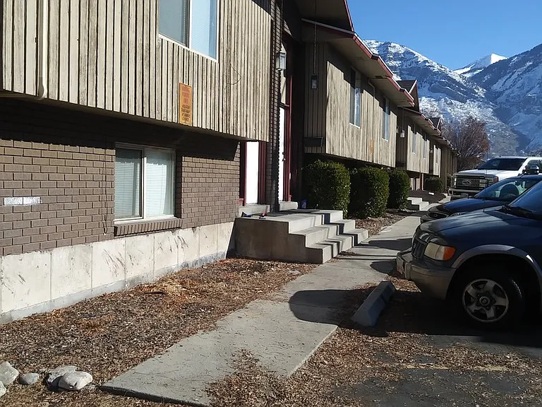Heritage Apartments (X plex) — Photo 3