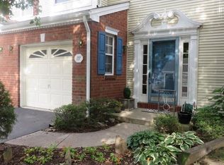 177 Sapphire Ln #545, Franklin Park, NJ 08823