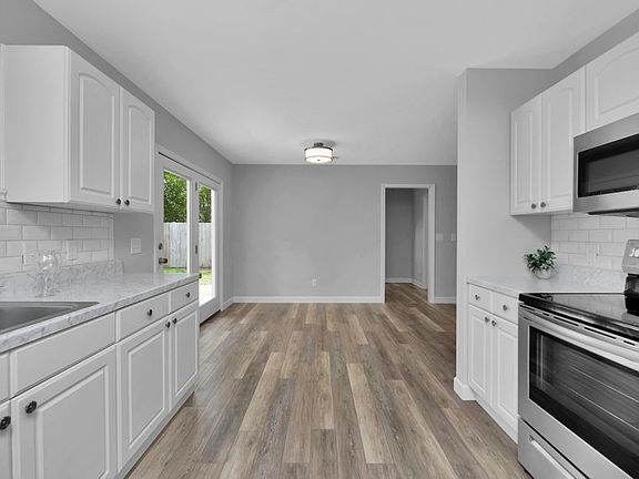 120 Willard - Kitchen View 1_06142024