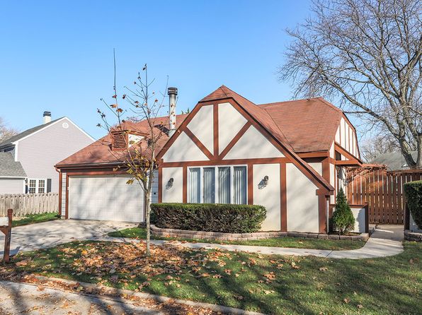 2851 Garden Dr