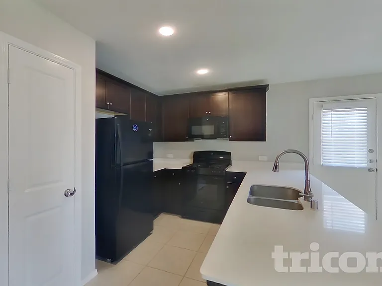 3103 Helix Bay Dr — Photo 6