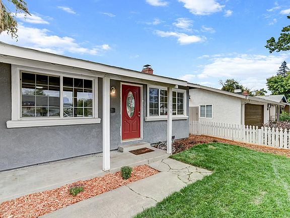 4th image of 3846 45th St