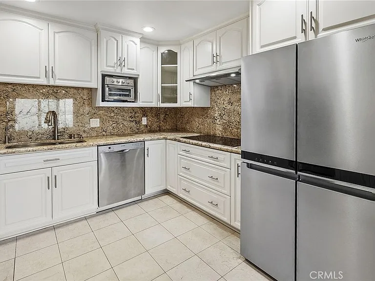 3200 La Rotonda Dr #613 — Photo 12