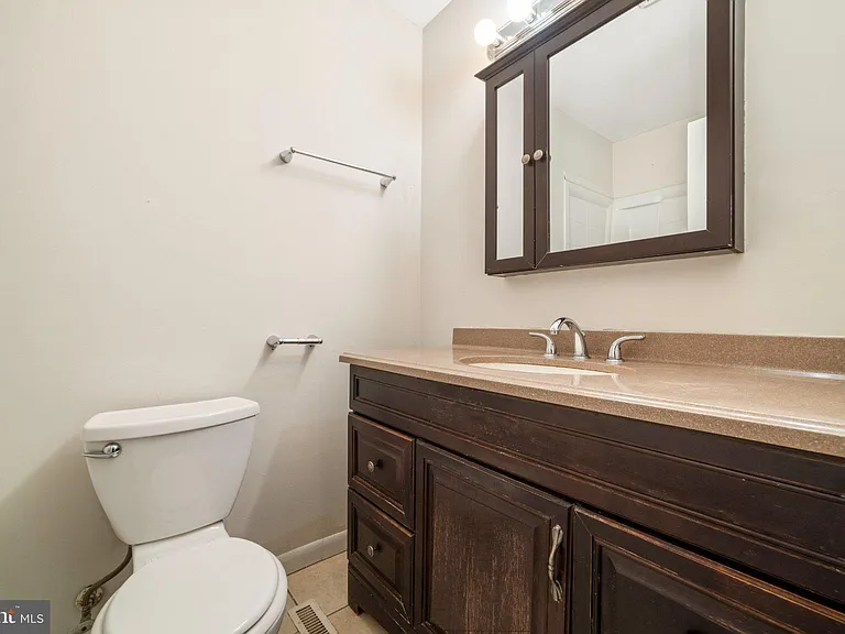 909 Timber Creek Rd — Photo 20