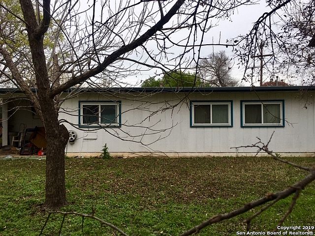 2nd image of 206 Shropshire Dr