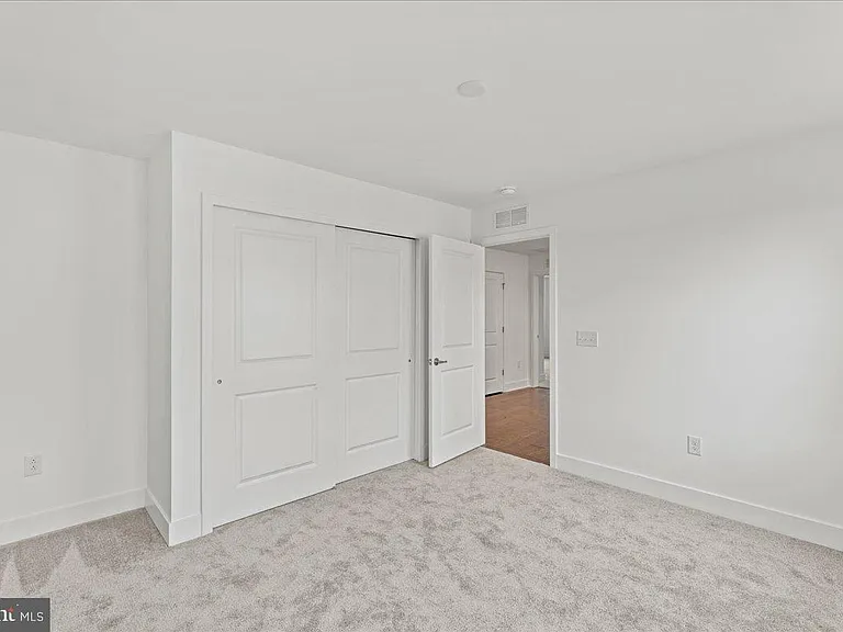 21 William Boyer Dr — Photo 23
