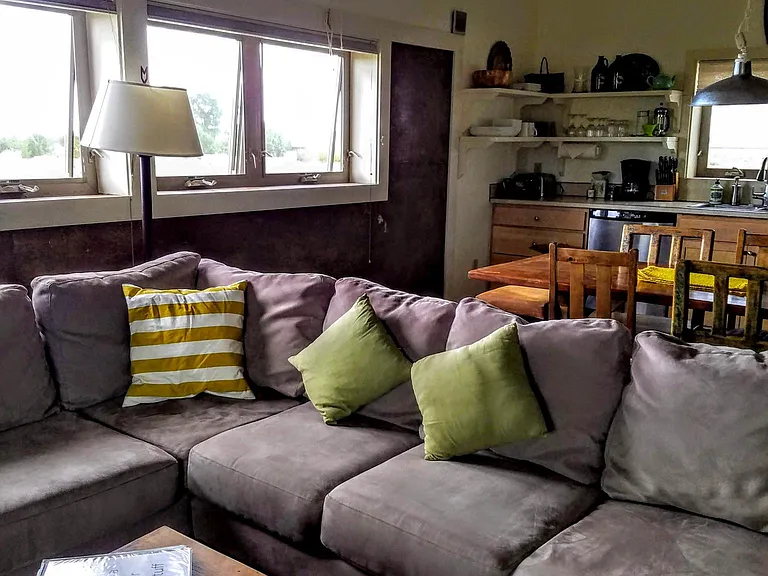10 Bad Dog Rd — Photo 4