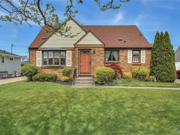 90 Joseph St, Cheektowaga, NY 14225