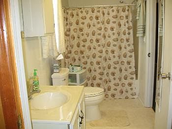 5th image of 6817 Pulaski Ave