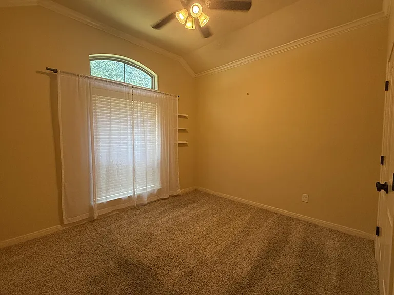 9804 Houston Dr — Photo 27