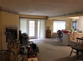 1194 Washington Grn, New Windsor, NY 12553