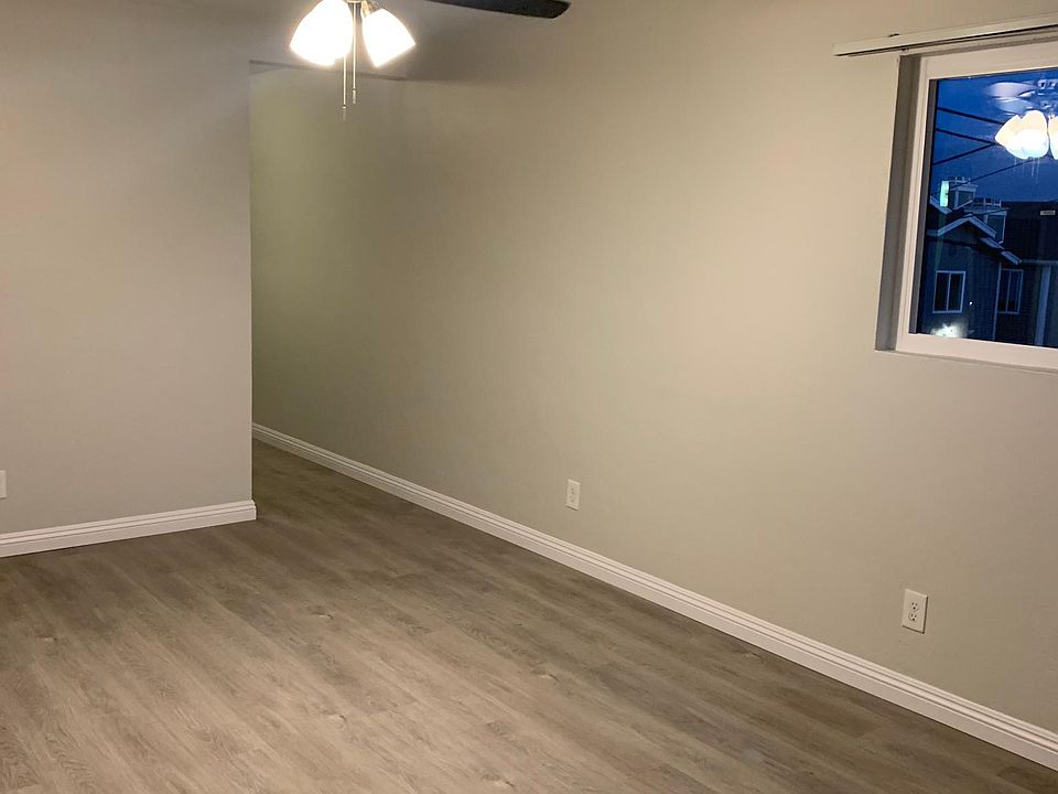1st image of 3953 Texas St #1/2